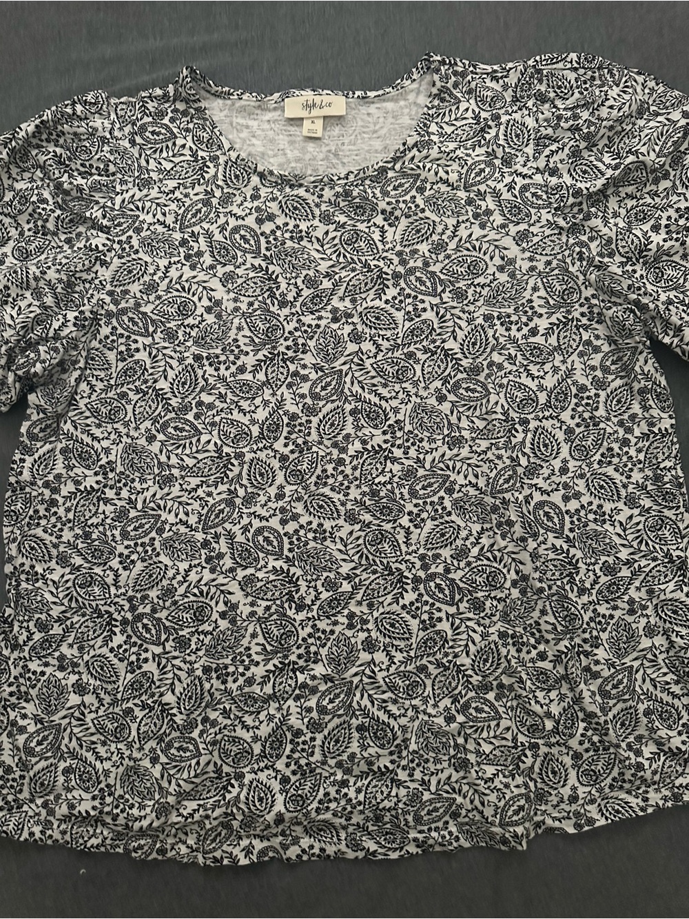 Style & Co. Black and White Paisley Short Sleeve Tee